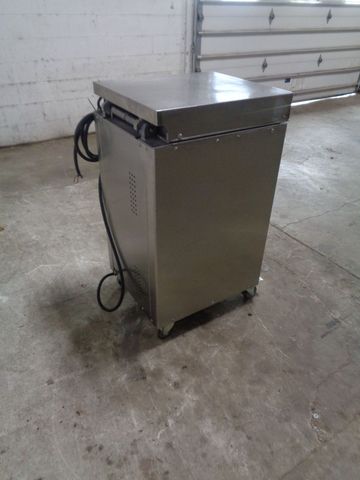 Oliver Hydraulic Dough Press Model 619-DP - Pre-Owned Auto Press ...