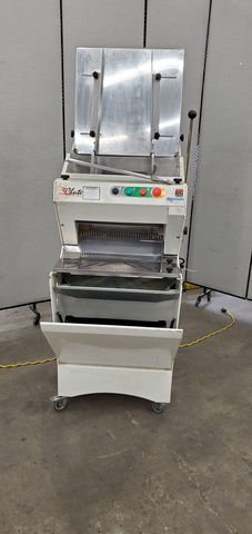Automatic industrial bread slicer - Chute - JAC