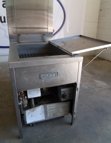 Lucks Gas Donut Fryer Model G1826 Pre Owned Gas Fryers BakeryEquipment is your bakery equipment source New and Used Bakery Equipment and Baking Supplies